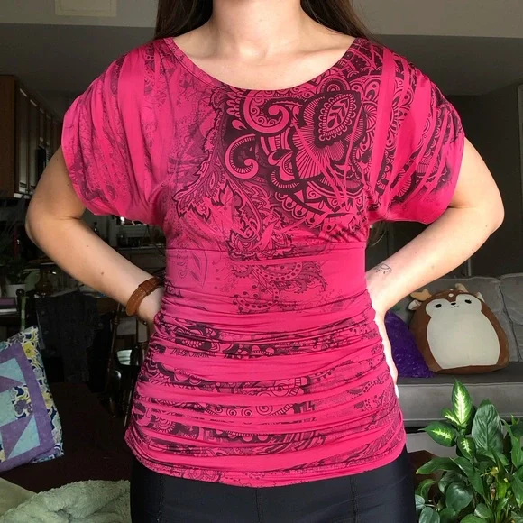 Y2K Pink/Black Top - Picture 2 of 6